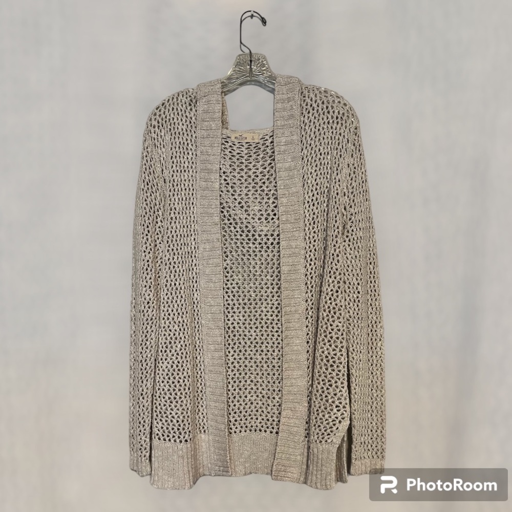 Hollister cardigan. Cream color. Size Large.